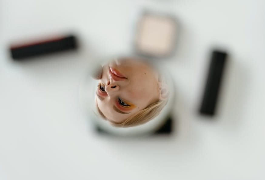 How AI Personalisation Will Redefine Beauty Routines Across the UK